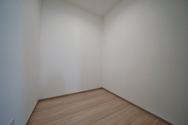 【横浜市西区東久保町26-16全3棟新築戸建て】★仲介手数料無料★（富士見台小学校・岩井原中学校）の収納