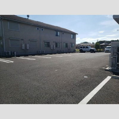 【駐車場】 | ルビア | 車をお持ちの方に嬉しい駐車場付きの物件です