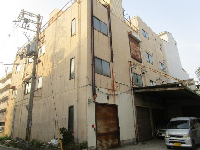 堺市堺区高砂町１丁の工場の外観