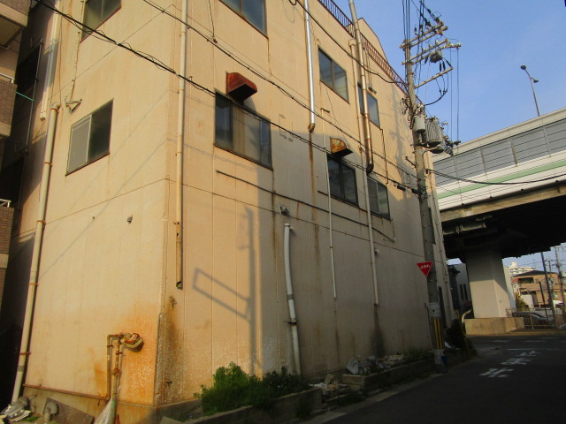 堺市堺区高砂町１丁の工場の外観