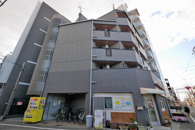 マ・メゾン舟尾