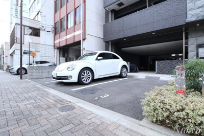 【駐車場】 | プレサンス大須観音駅前 | 駐車場があるので、車を買う予定の方も安心です