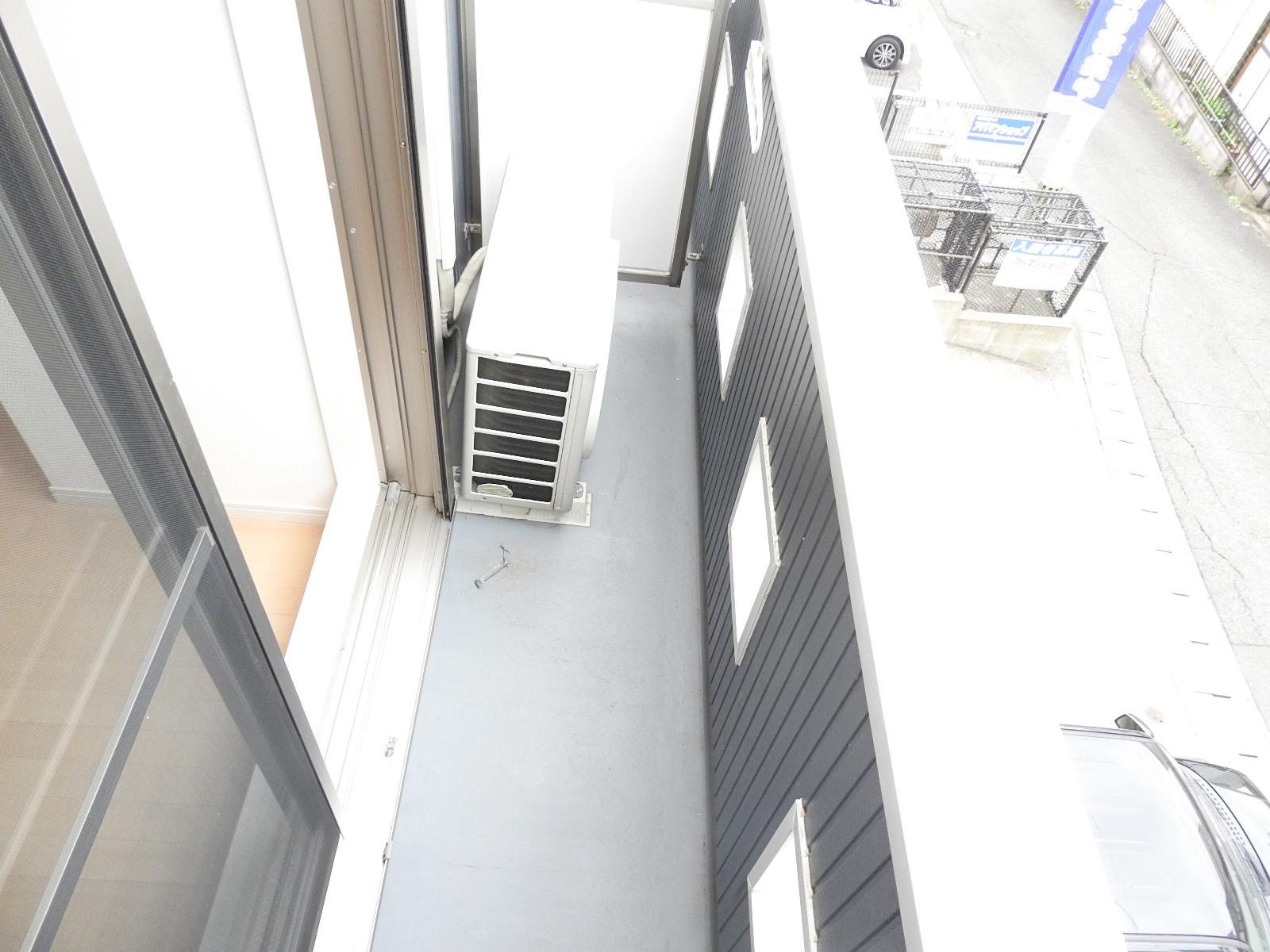 カロンHAYAMAのバルコニー