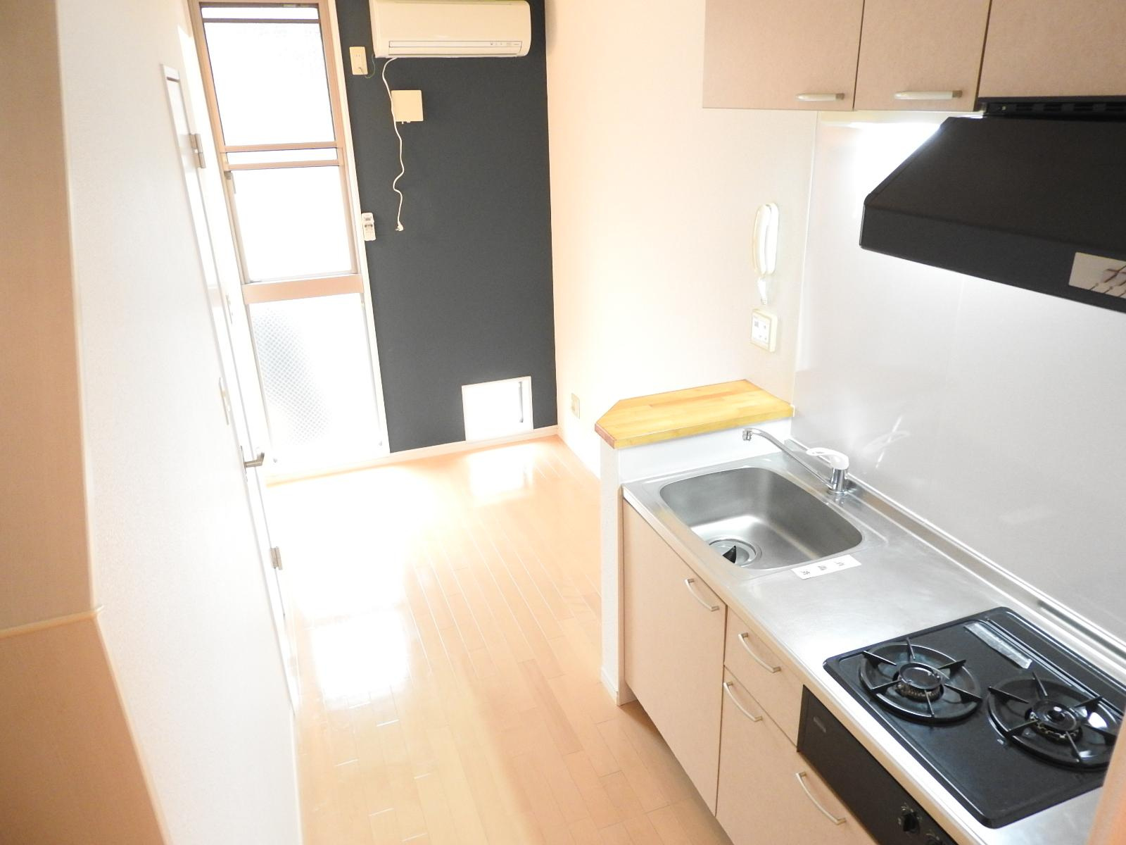 カロンHAYAMAの居間・リビング