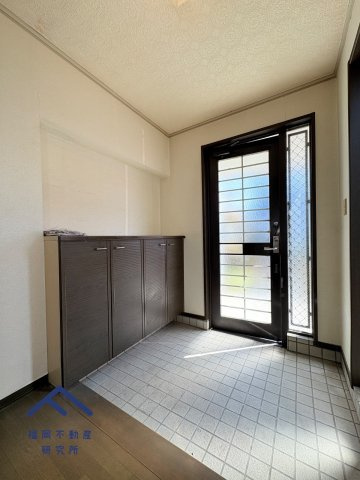 基山町けやき台２丁目　戸建ての玄関