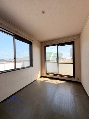 基山町けやき台２丁目　戸建ての洋室