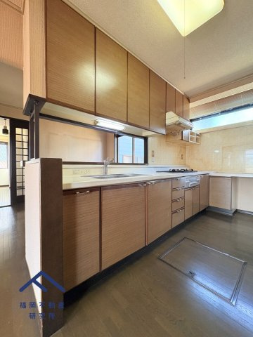 基山町けやき台２丁目　戸建てのキッチン