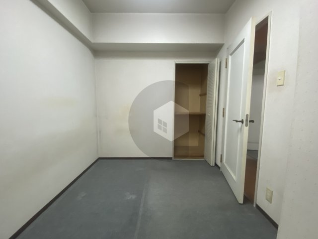 朝日プラザキャストラン東大阪の寝室