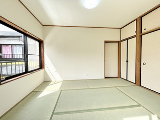 【和室】 | 中央区横山台1丁目 中古戸建て | 和室6帖（2階）別角度
