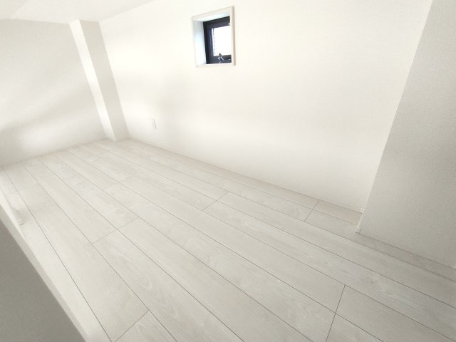 ブリエ新小岩の洋室