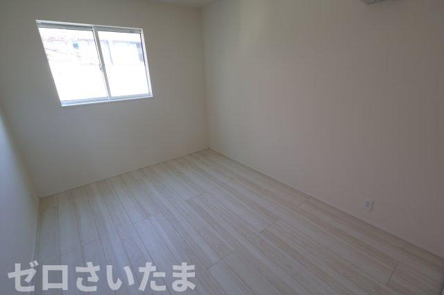 《仲介手数料無料》緑区松木３丁目13-3新築一戸建てリナージュの洋室