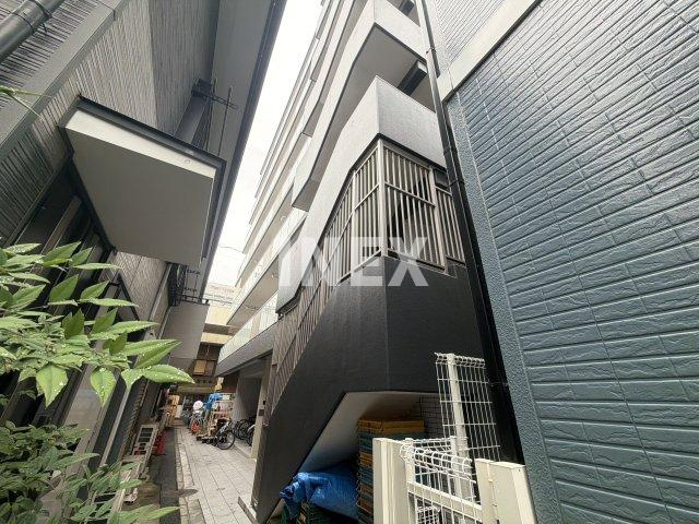 エクセレントアフィー横浜橋の外観