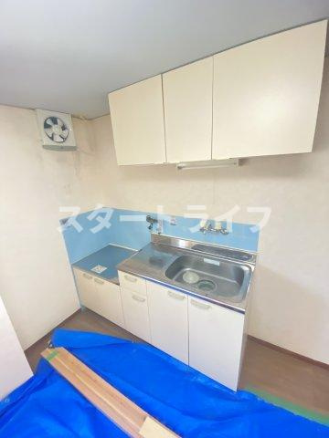 大阪市淀川区西中島６丁目の賃貸マンションのキッチン