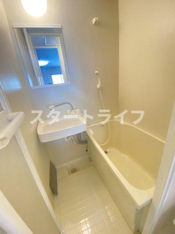 大阪市淀川区西中島６丁目の賃貸マンションの浴室
