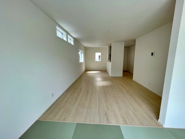 新築戸建　クレイドルガーデン曽我部町寺長縄手のキッチン|同社施工例