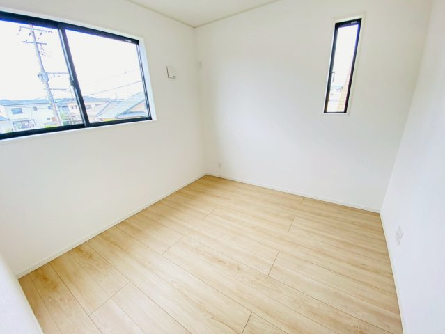 クレイドルガーデン／菊陽町津久礼第11／2号棟の洋室