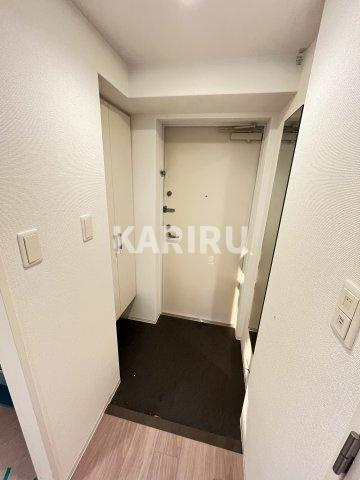 セレニテ京橋クレアの玄関