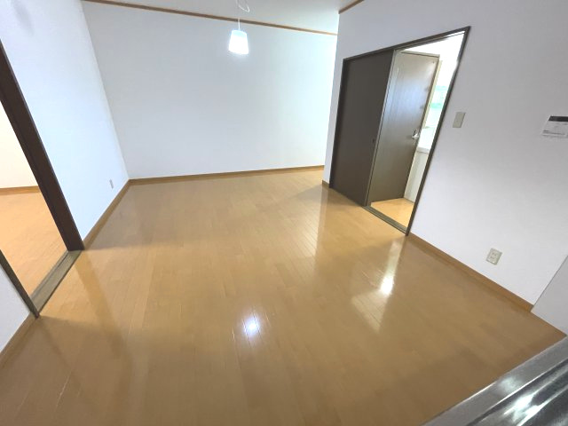 【居間・リビング】
