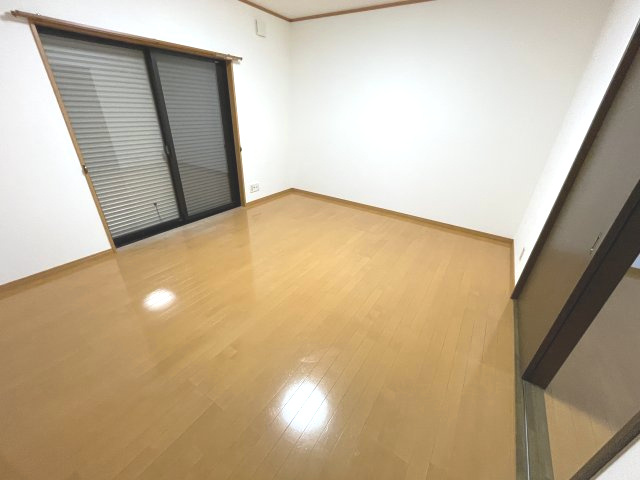 【寝室】