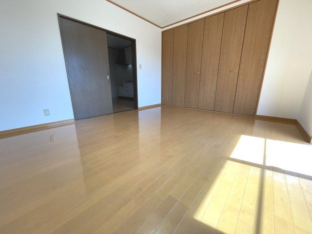 【寝室】 | ゆとりの広さです