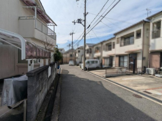 津田元町3丁目　中古一戸建ての前面道路含む現地写真|■物件内覧・資金計画相談・住宅ローン相談、リフォーム相談、お問合せ受付中■
※当日・翌日のご内覧、ご相談はお電話でのお問合せがスムーズです！