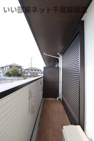 マハナ のバルコニー|暖かな日差しのふりそそぐバルコニー