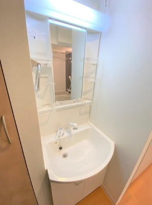 【洗面所】 | シェリオン中野通り