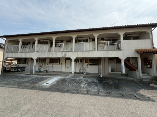 石崎コーポの外観