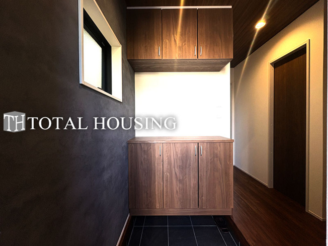 【玄関】 | 西東京市新町2丁目　新築戸建　全1棟