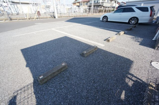 【駐車場】 | メゾンクレッテ