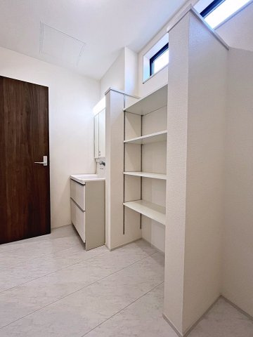 新築戸建・新築建売　福島市松木町第2　福島第二小・福島第二中の洗面所|洗面室は広さがあり収納棚などを設置してもゆとりがあります。