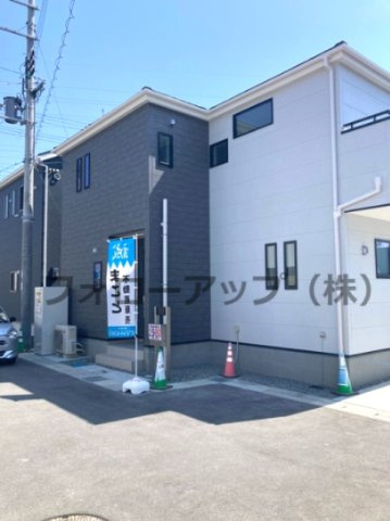 リーブルガーデン天理市二階堂上ノ庄町12期