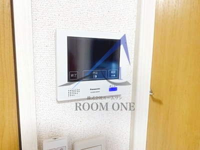 ドエルシバマタのセキュリティ|モニター付きインターホンです。