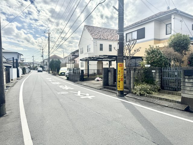 四街道市栗山の前面道路含む現地写真