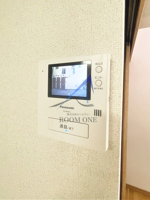 インベスト羽田Ⅱのセキュリティ|モニター付きインターホンです。