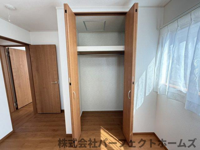 北中振4丁目戸建の収納|収納豊富です