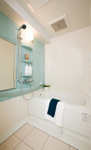 新品家具付きマンション渡辺通30(KaGood福岡)の浴室|きれいなお風呂です