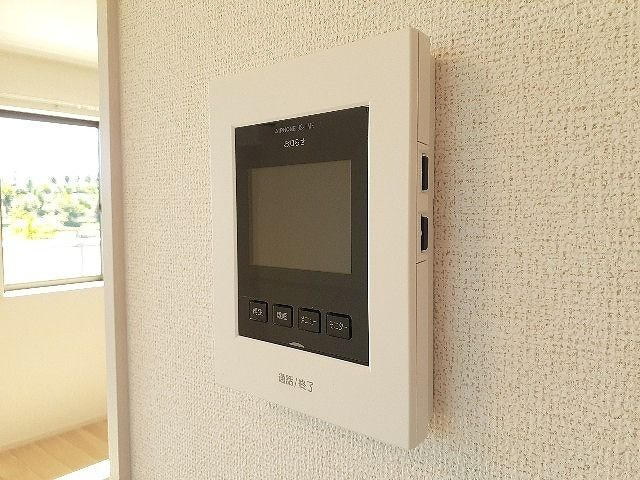 フォルトゥーナⅡのセキュリティ|モニター付きインターホンです