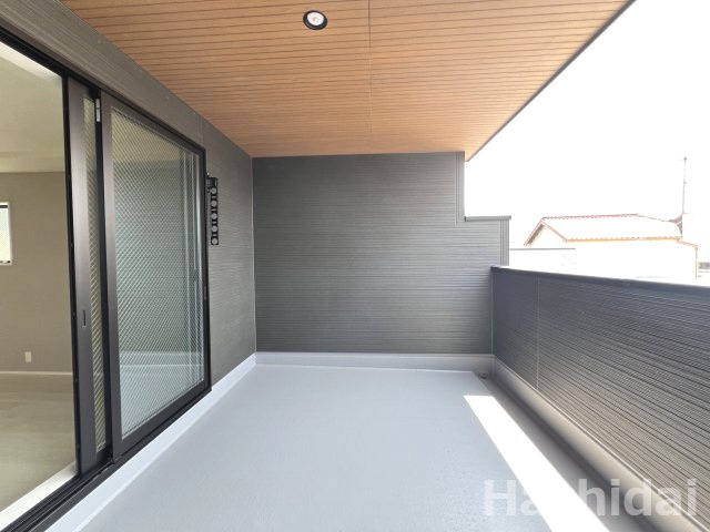 碧南第67棚尾本町　新築戸建＜1号棟＞のバルコニー