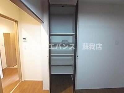  | エルメゾンエイザ