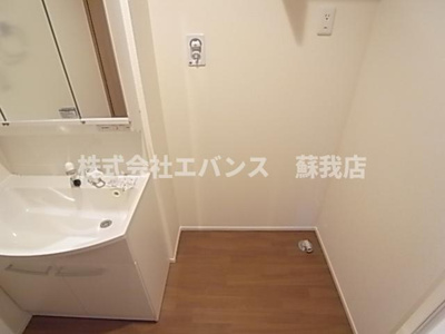  | エルメゾンエイザ