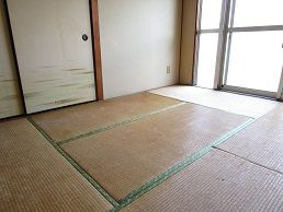 プレアール荒木の和室