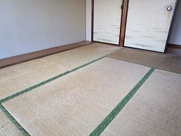 プレアール荒木の和室