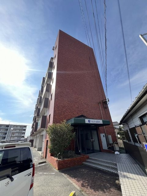プレアール荒木の外観