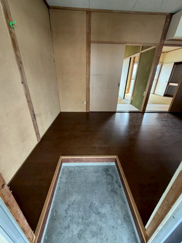 石崎コーポの玄関