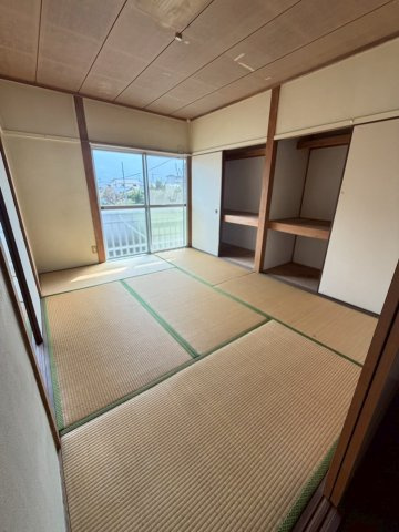 石崎コーポの和室