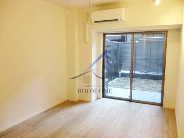 クレイシア両国カルミナの居間・リビング|洋室のお部屋です。