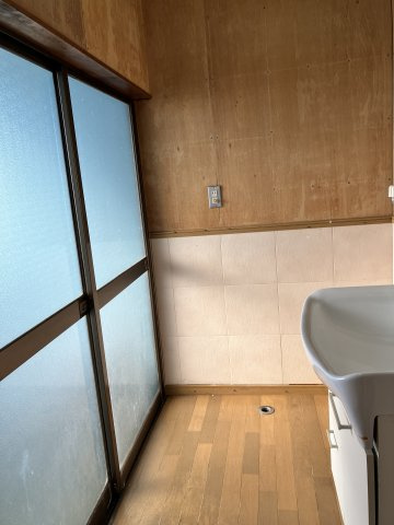 【中古住宅】中山町大字長崎字中原戸建ての脱衣所