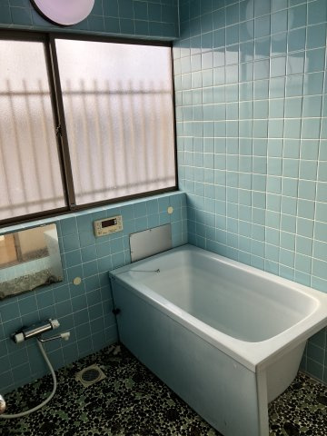 【中古住宅】中山町大字長崎字中原戸建ての浴室