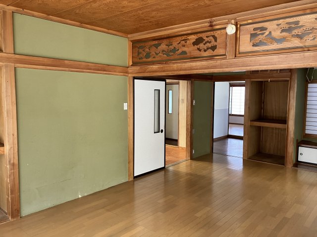 【中古住宅】中山町大字長崎字中原戸建ての居間・リビング